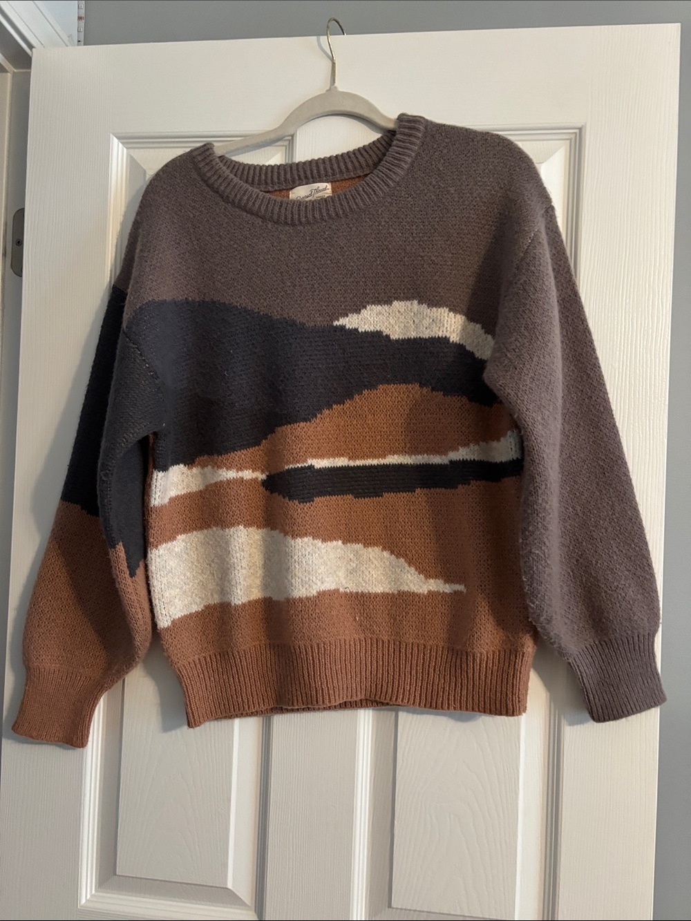 Universal Thread Abstract Crewneck Sweater - Taupe, Rust & Cream